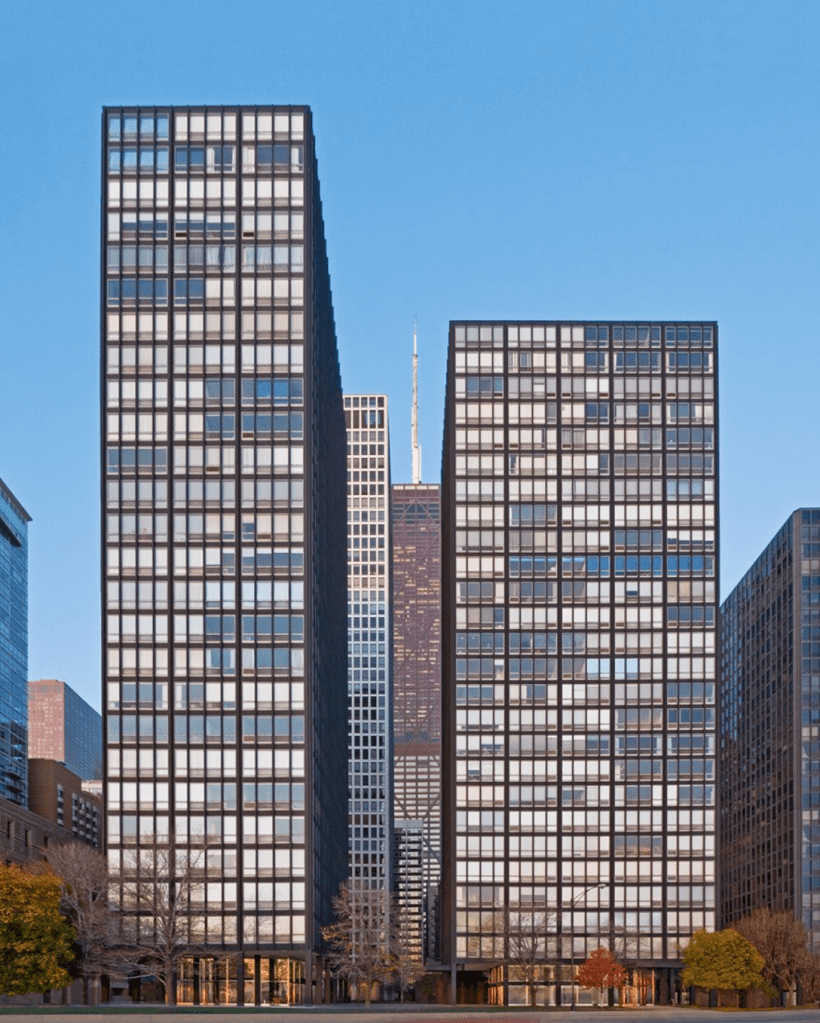 Tours jumelles du 860-880 Lake Shore Drive à Chicago, conçues par Mies van der Rohe