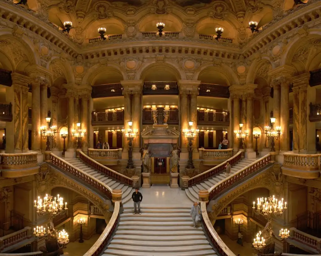 Le grand escalier