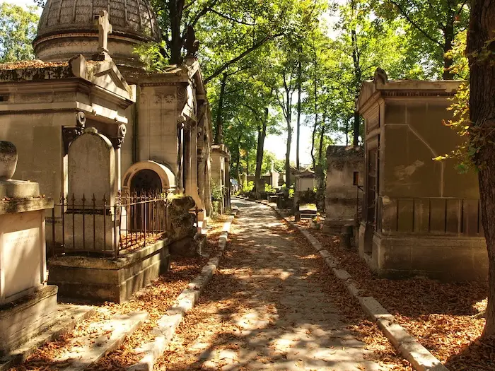 Visite guidée du cimetière du Père-Lachaise à Paris